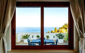 Tauromenion Guest House